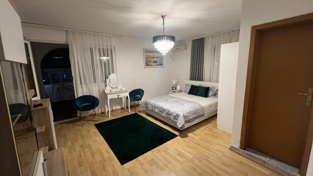 Apartments Dibra Ulcinj Exterior foto